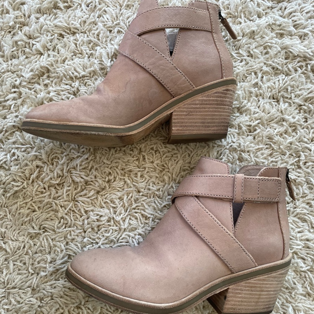 Eileen Fisher Women's Derby Earth Ankle Boots 7.5